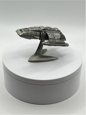 Rawcliffe Star Trek RF1779 Deep Space Nine Runabout Shuttlecraft Pewter Figure